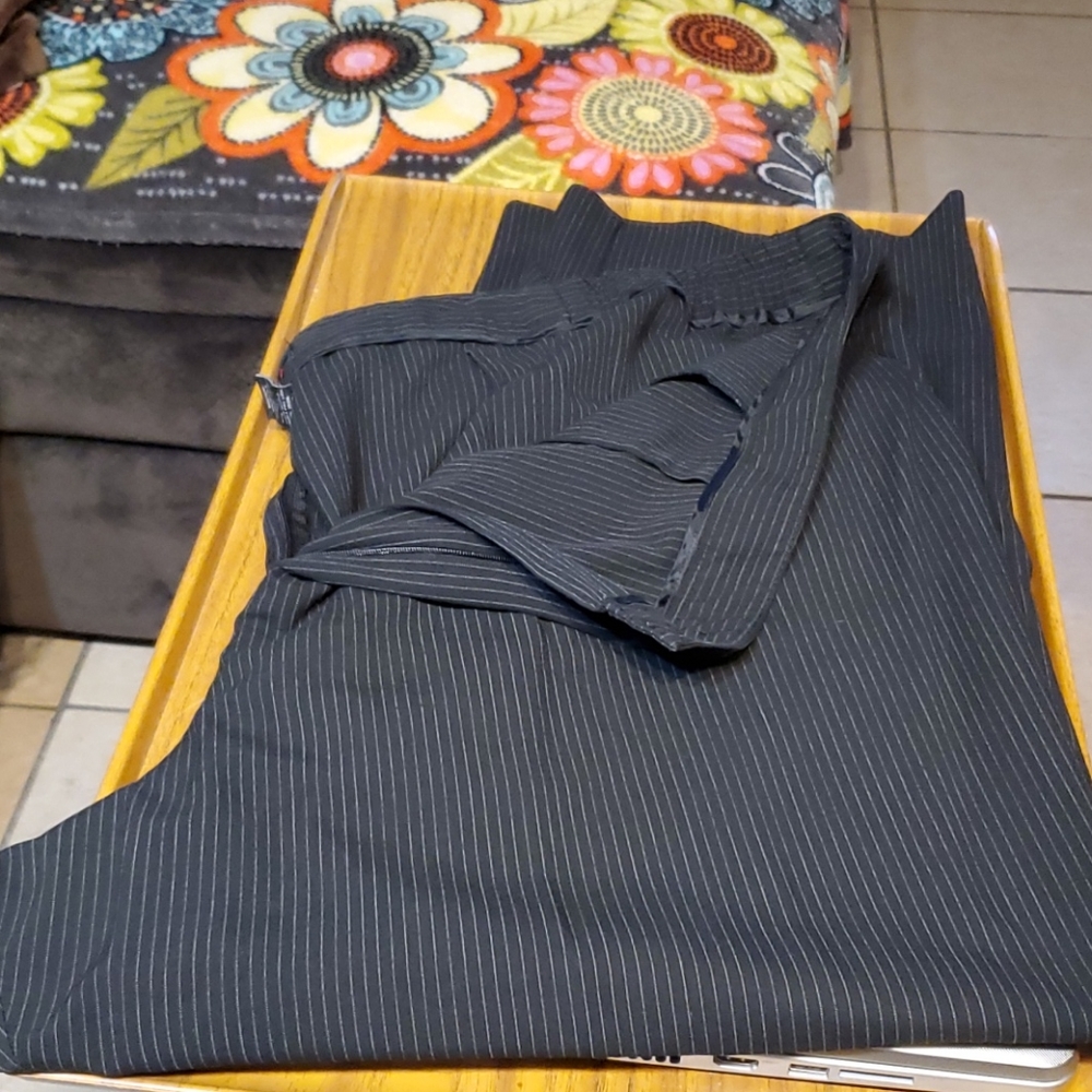 32w Catherines dress pant black/white stripe🤩🤩😀